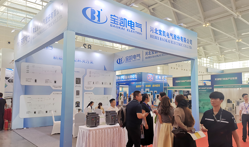 暴击行业天花板！jinnian金年会硬核技术亮相天津清洁能源展，引央视记者及能源产业巨头现场“挖宝”